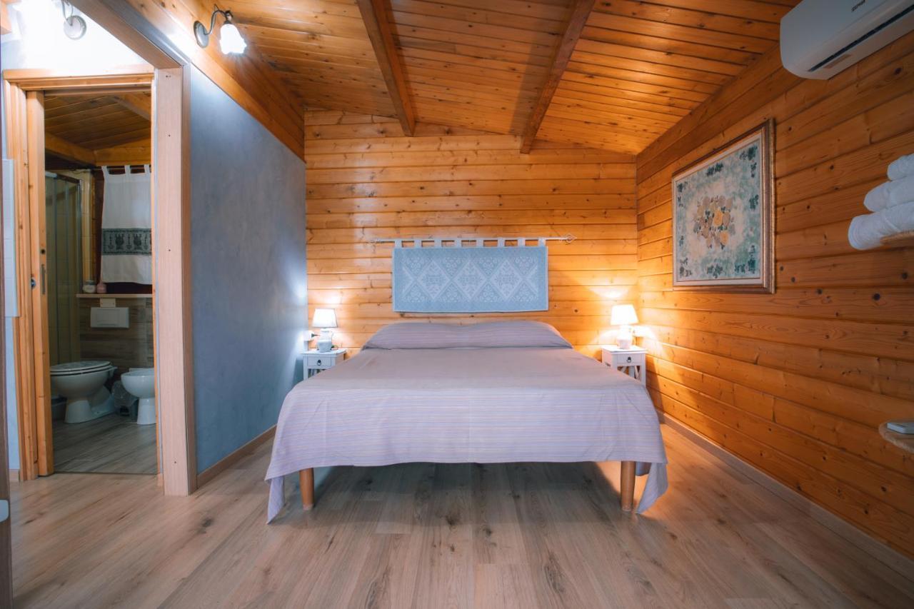 Chalet Sa Petra Ruja - Gadu E Tremene Siniscola Buitenkant foto